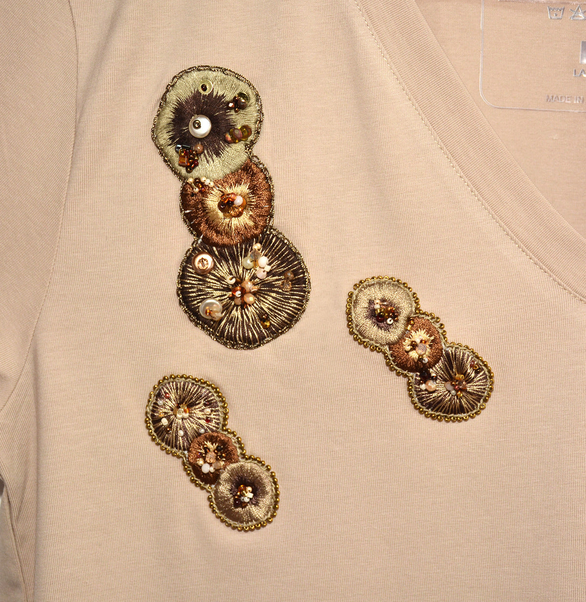 Embroidered T-Shirt Lotus