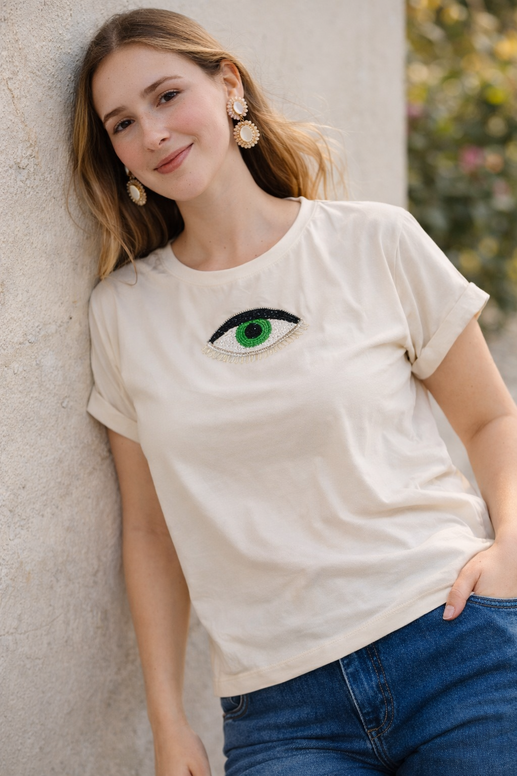 Embroidered T-Shirt Mirada